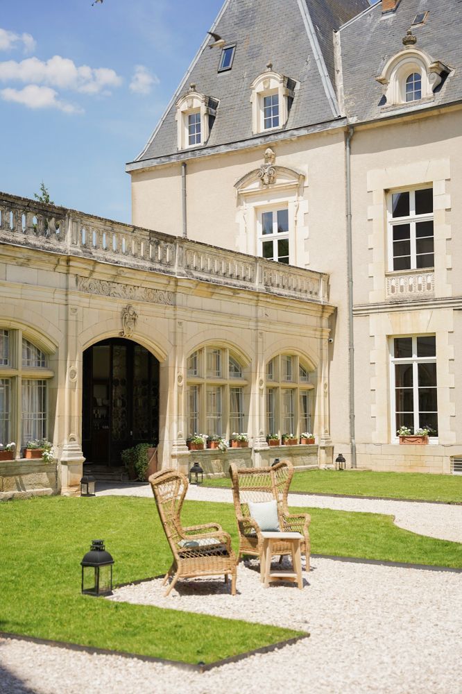 Château Sainte Sabine - Exterior